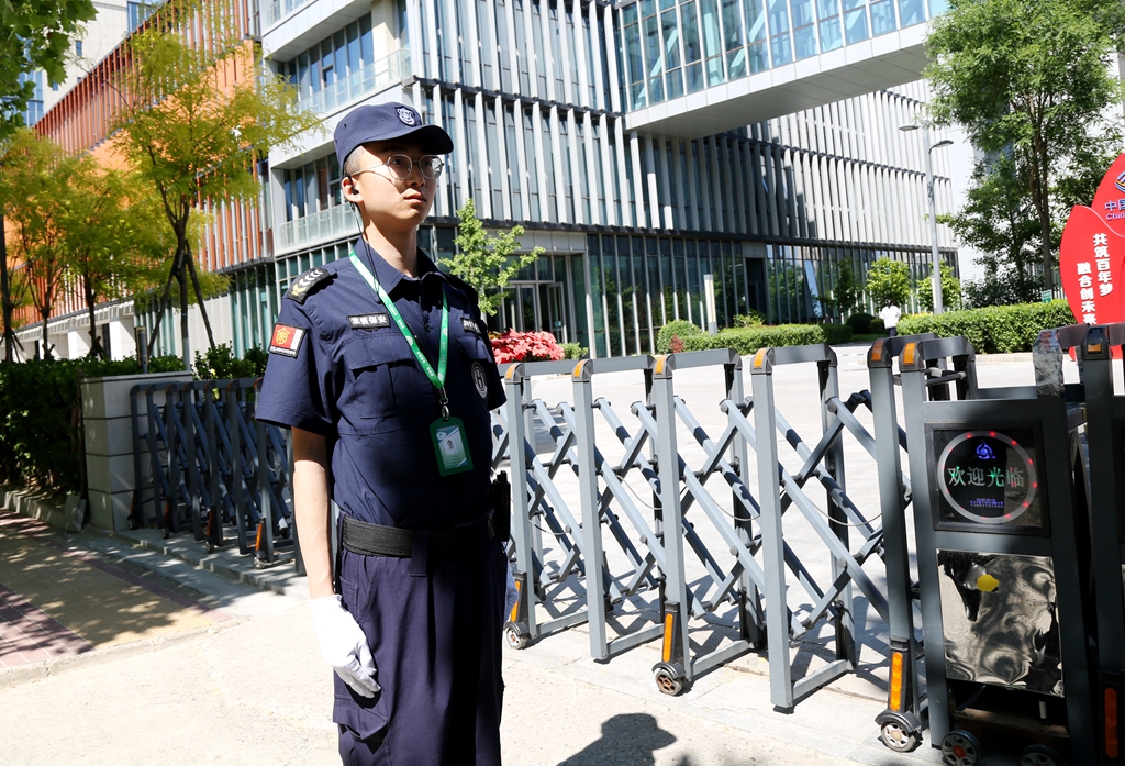 在线播放无码后入内射少妇