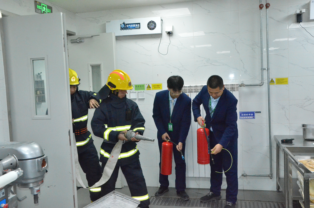 在线播放无码后入内射少妇